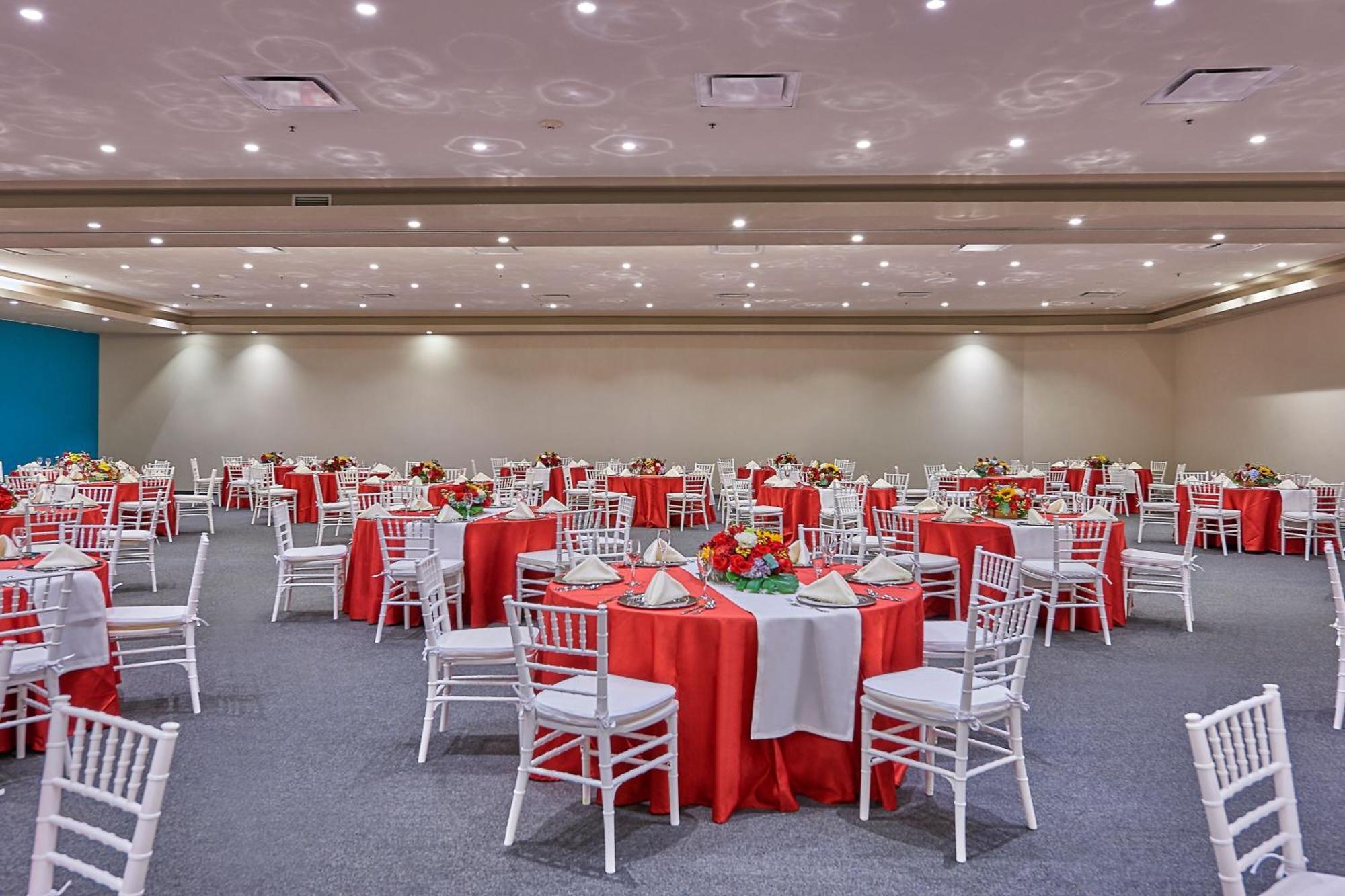 City Express By Marriott Suites Τολούκα Εξωτερικό φωτογραφία
