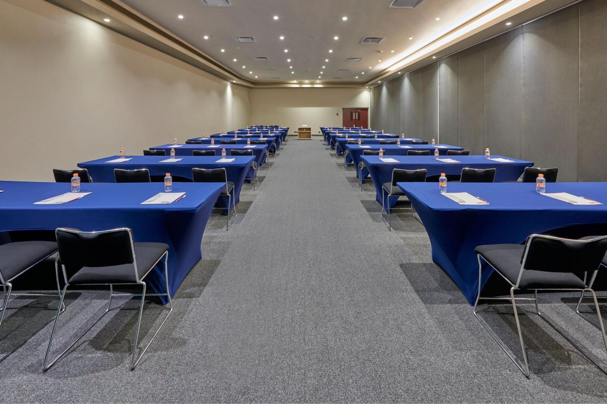 City Express By Marriott Suites Τολούκα Εξωτερικό φωτογραφία